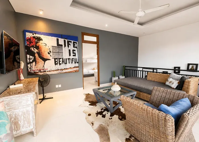 Double6 5br - Pool & Parking *