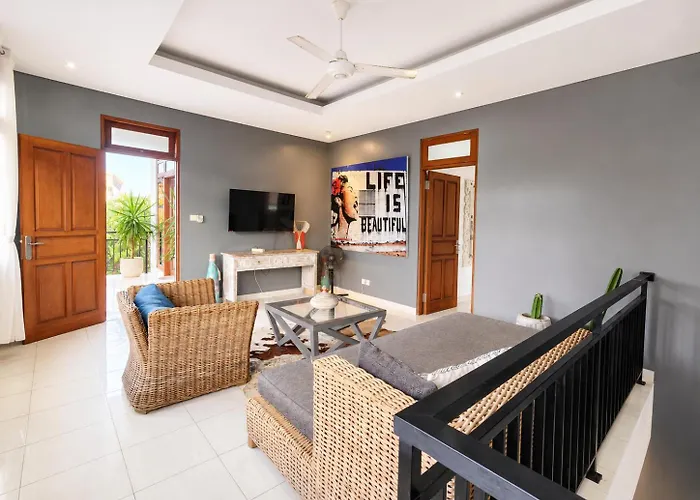 Villa Double6 5br - Pool & Parking *